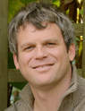 Photo portrait of Dr. Luc Lecavalier